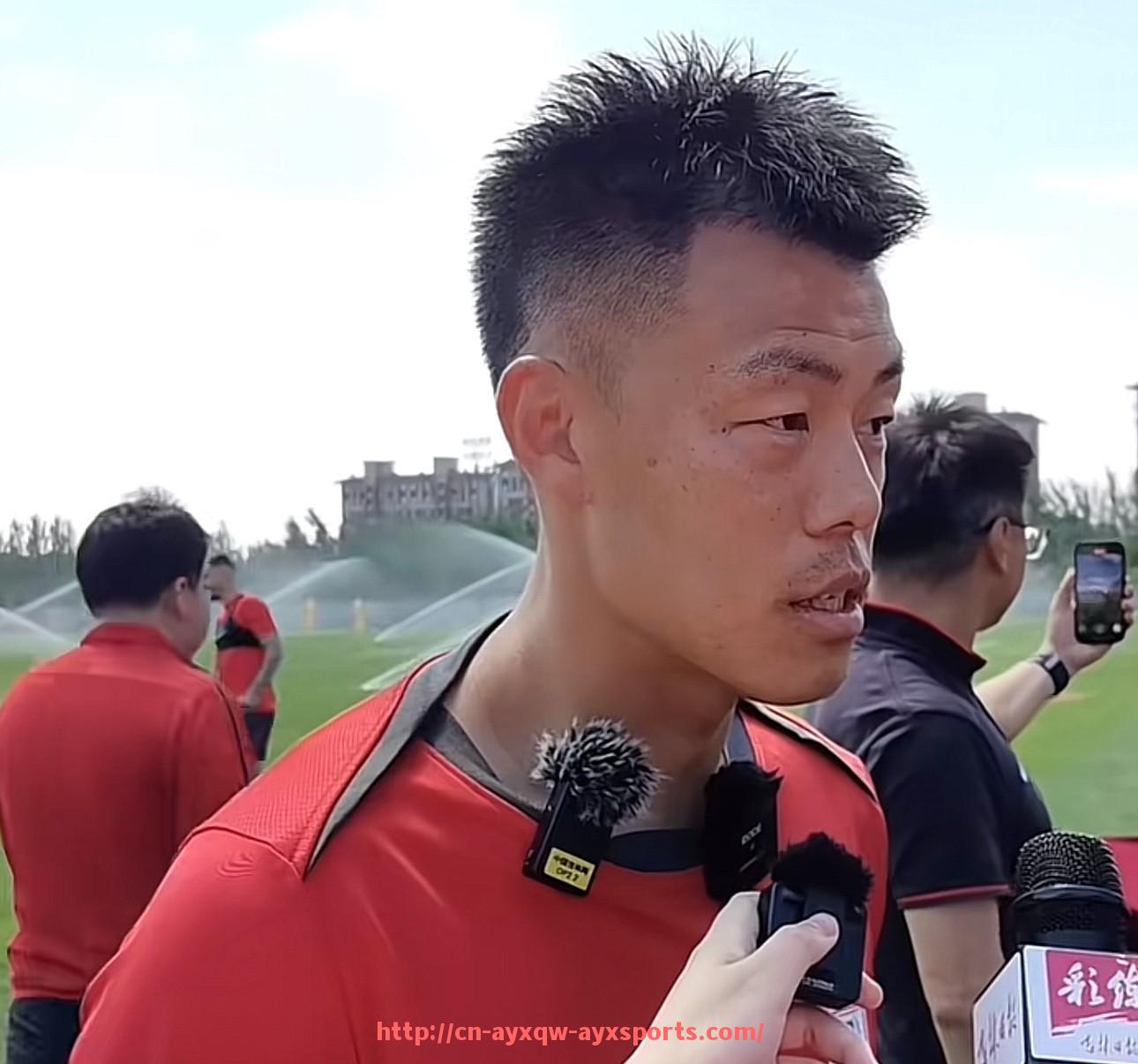 爱游戏体育-世俱杯参赛球队球员体能恢复情况与训练管理对比